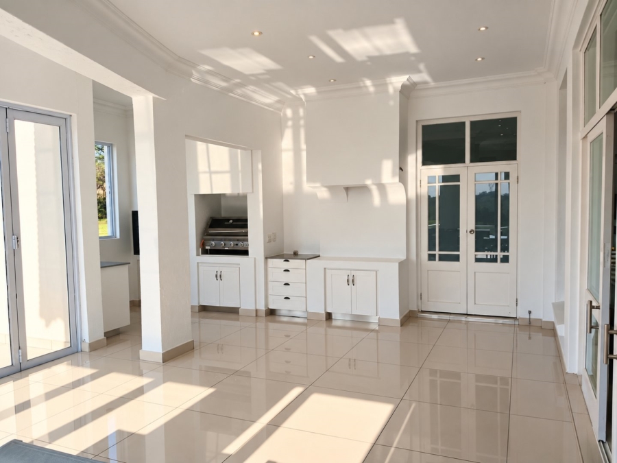 5 Bedroom Property for Sale in Blue Valley Golf Estate Gauteng