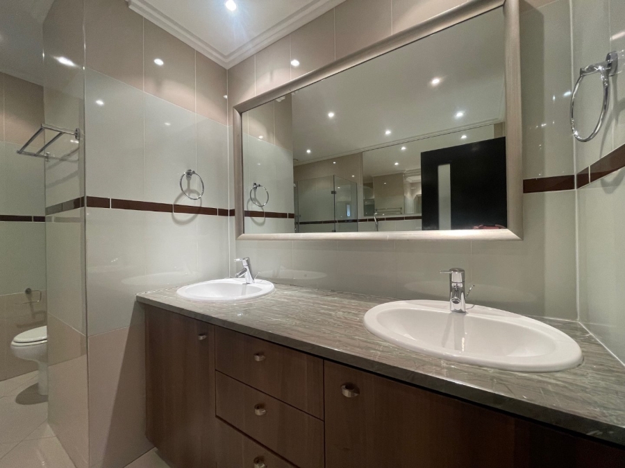 To Let 3 Bedroom Property for Rent in Bedford Gardens Gauteng