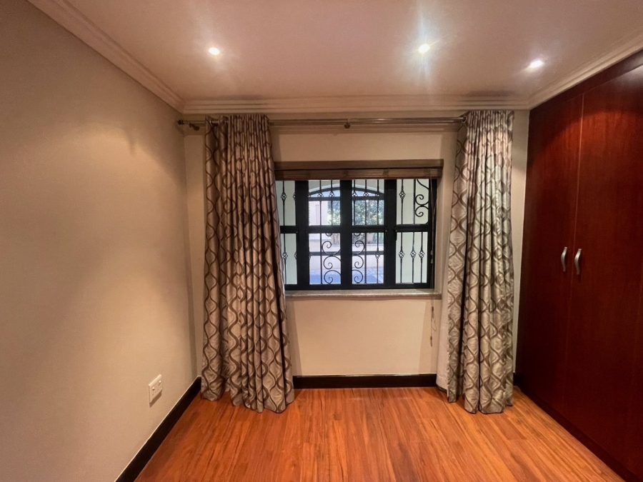 To Let 3 Bedroom Property for Rent in Bedford Gardens Gauteng