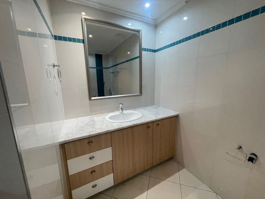 To Let 3 Bedroom Property for Rent in Bedford Gardens Gauteng