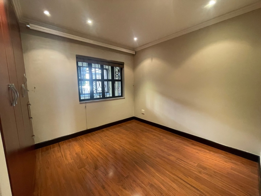 To Let 3 Bedroom Property for Rent in Bedford Gardens Gauteng
