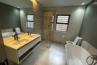 2 Bedroom Property for Sale in Carlswald Estate Gauteng