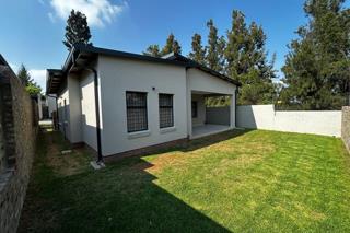 2 Bedroom Property for Sale in Carlswald Estate Gauteng