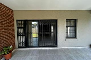 2 Bedroom Property for Sale in Carlswald Estate Gauteng