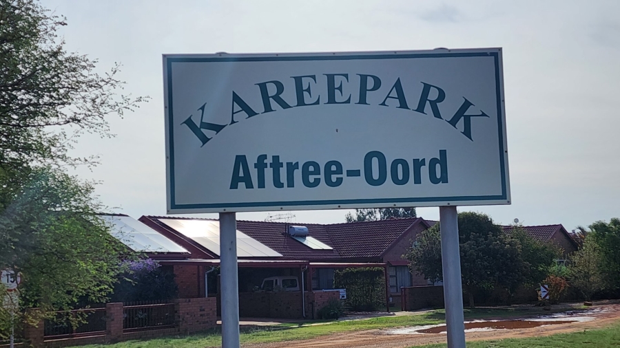 2 Bedroom Property for Sale in Kleinfontein A H Gauteng