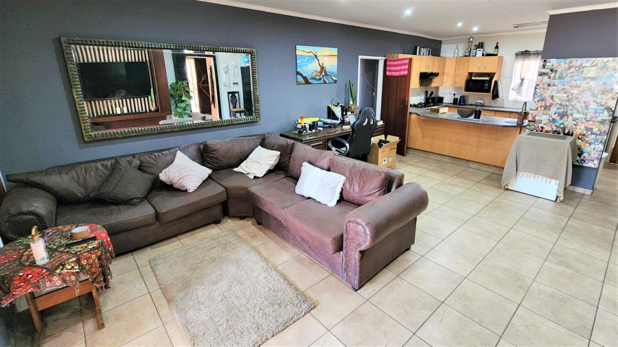 2 Bedroom Property for Sale in Kleinfontein A H Gauteng