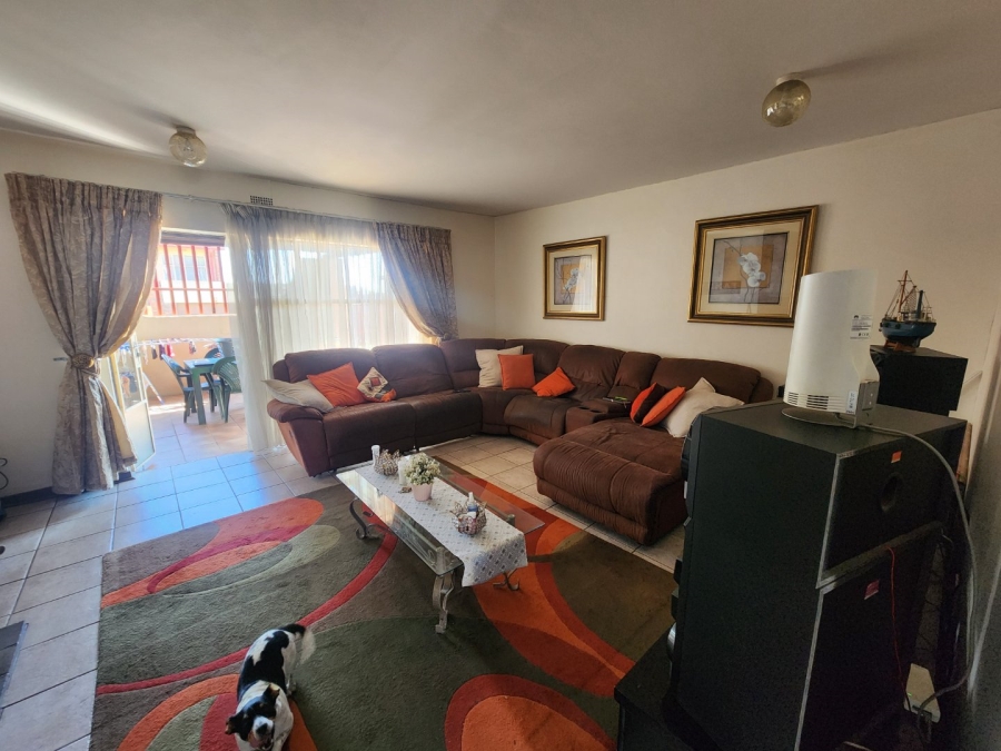 2 Bedroom Property for Sale in East Geduld Gauteng