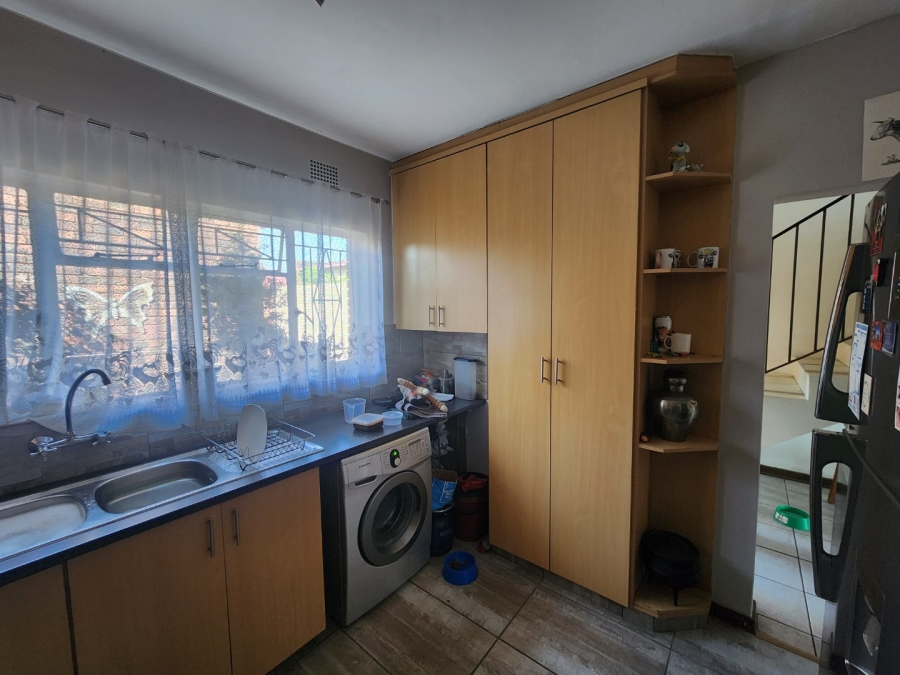 2 Bedroom Property for Sale in East Geduld Gauteng
