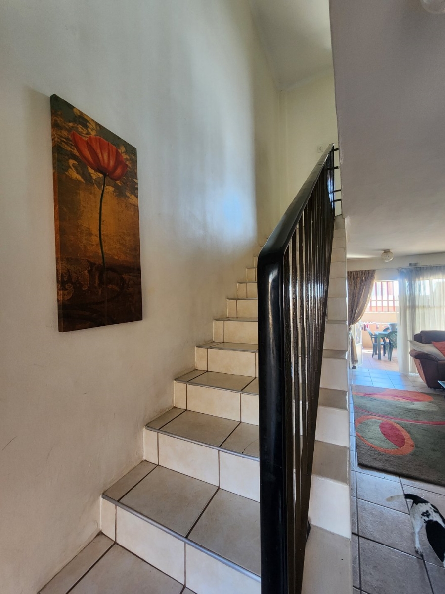 2 Bedroom Property for Sale in East Geduld Gauteng