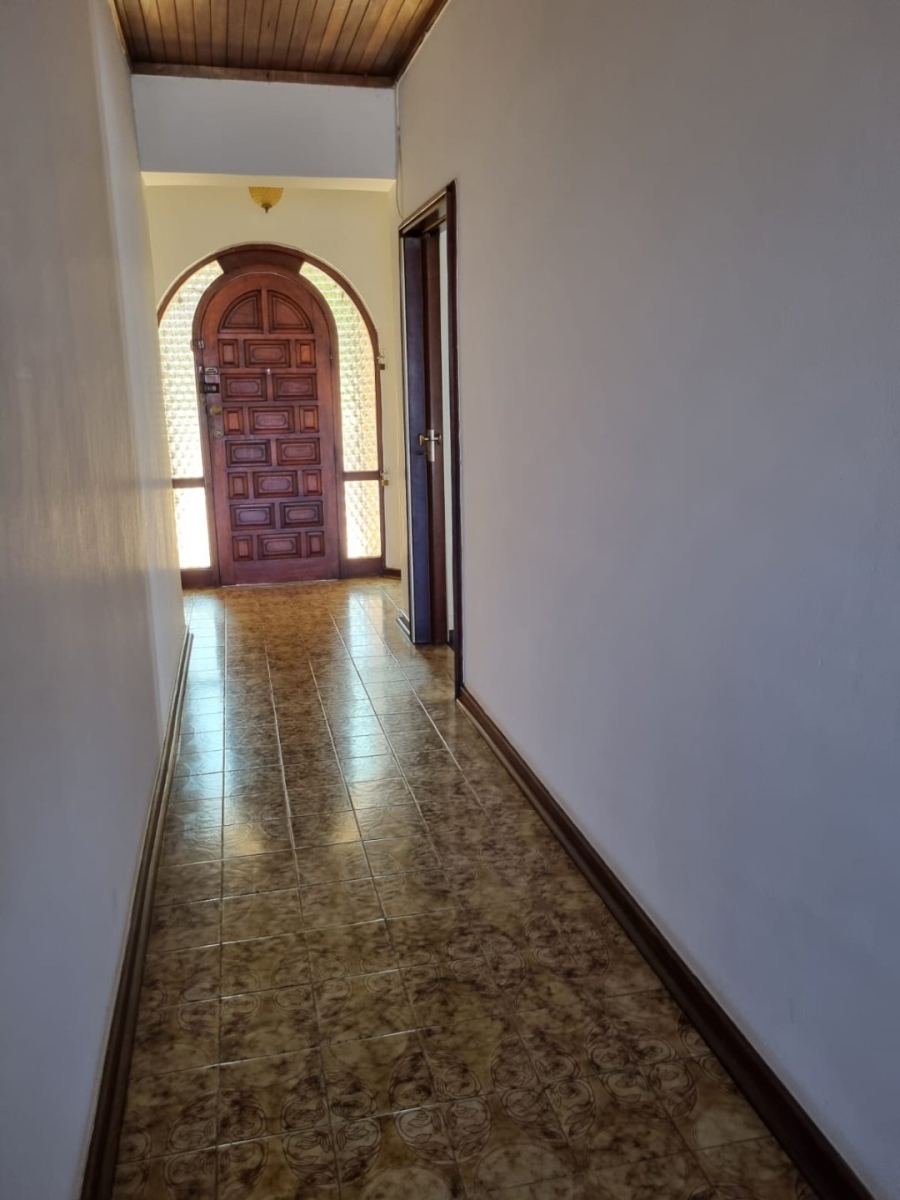 4 Bedroom Property for Sale in Laudium Gauteng