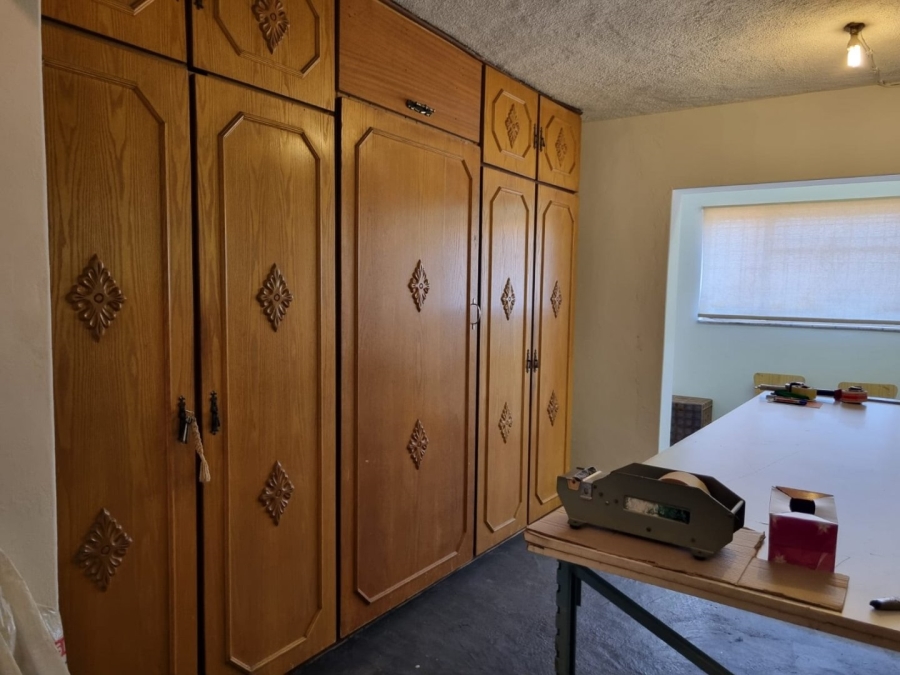 4 Bedroom Property for Sale in Laudium Gauteng