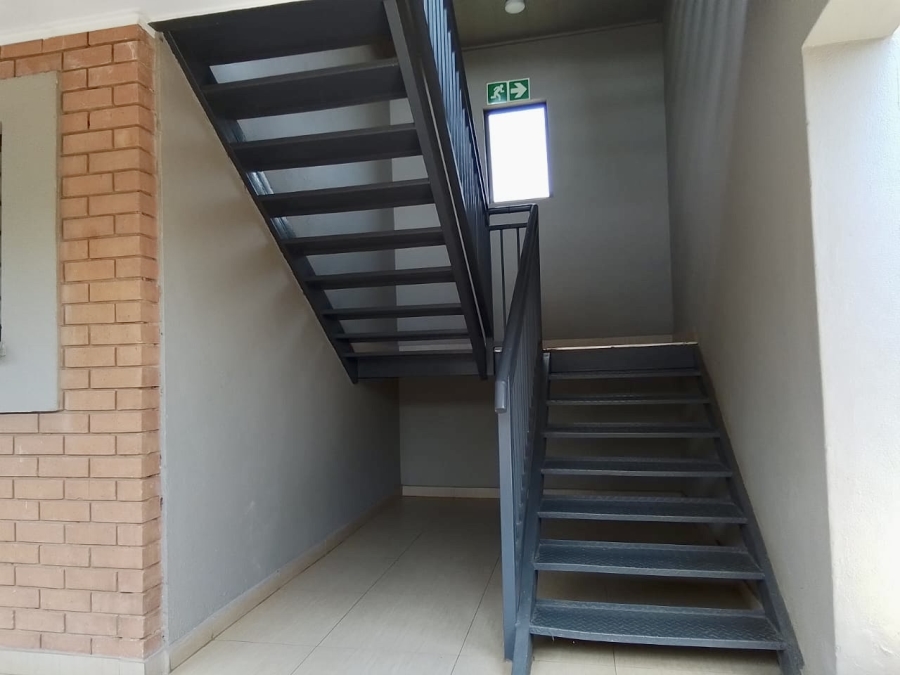 2 Bedroom Property for Sale in Roodepark Eco Estate Gauteng