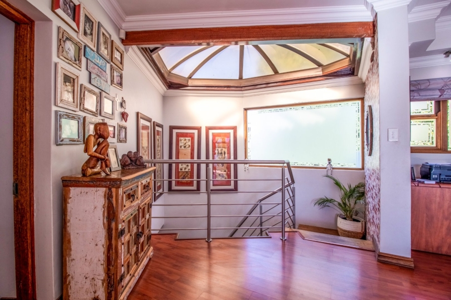5 Bedroom Property for Sale in Kensington Gauteng