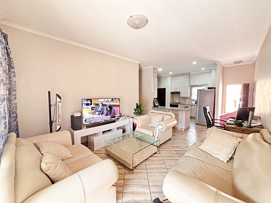 3 Bedroom Property for Sale in Pretoria North Gauteng