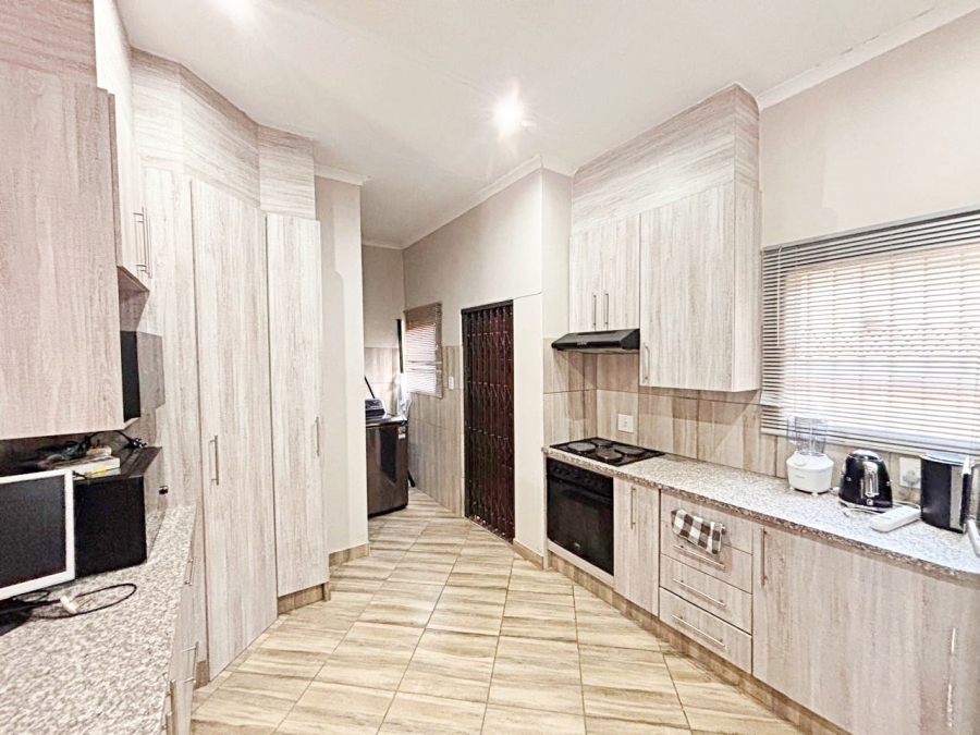 3 Bedroom Property for Sale in Pretoria North Gauteng