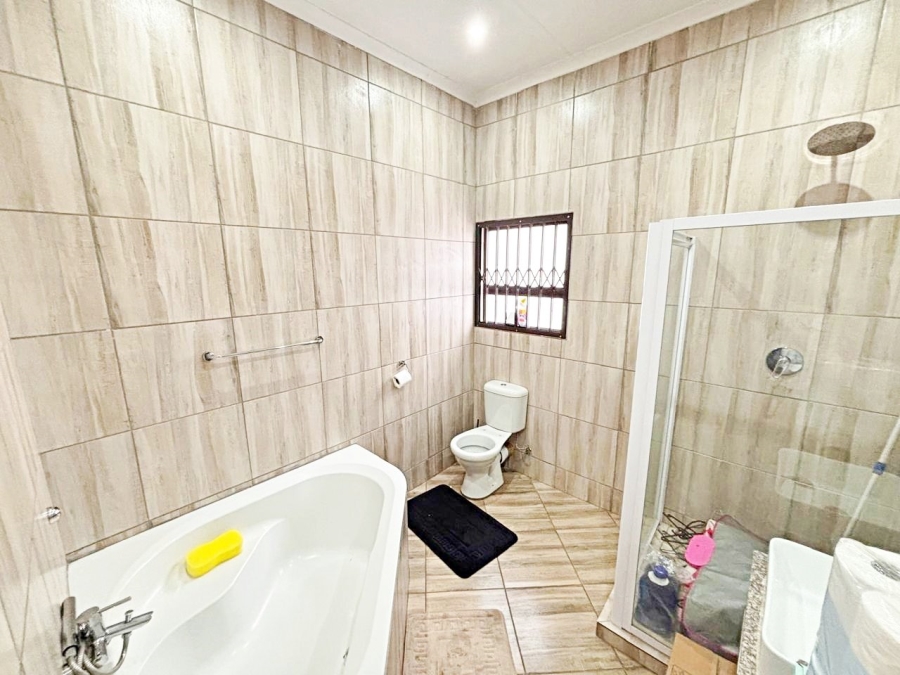 3 Bedroom Property for Sale in Pretoria North Gauteng