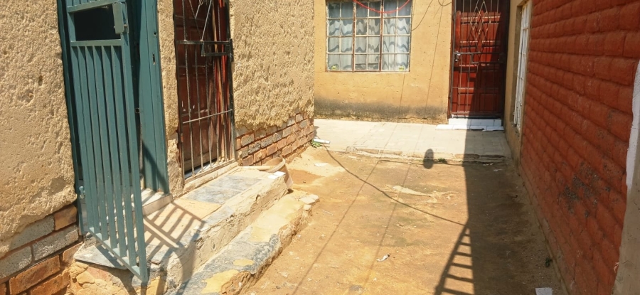 9 Bedroom Property for Sale in Cosmo City Gauteng