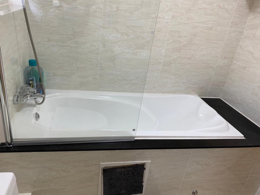 To Let 3 Bedroom Property for Rent in Noordwyk Gauteng