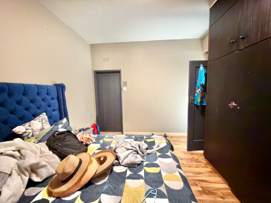 To Let 2 Bedroom Property for Rent in Forest Hill Gauteng