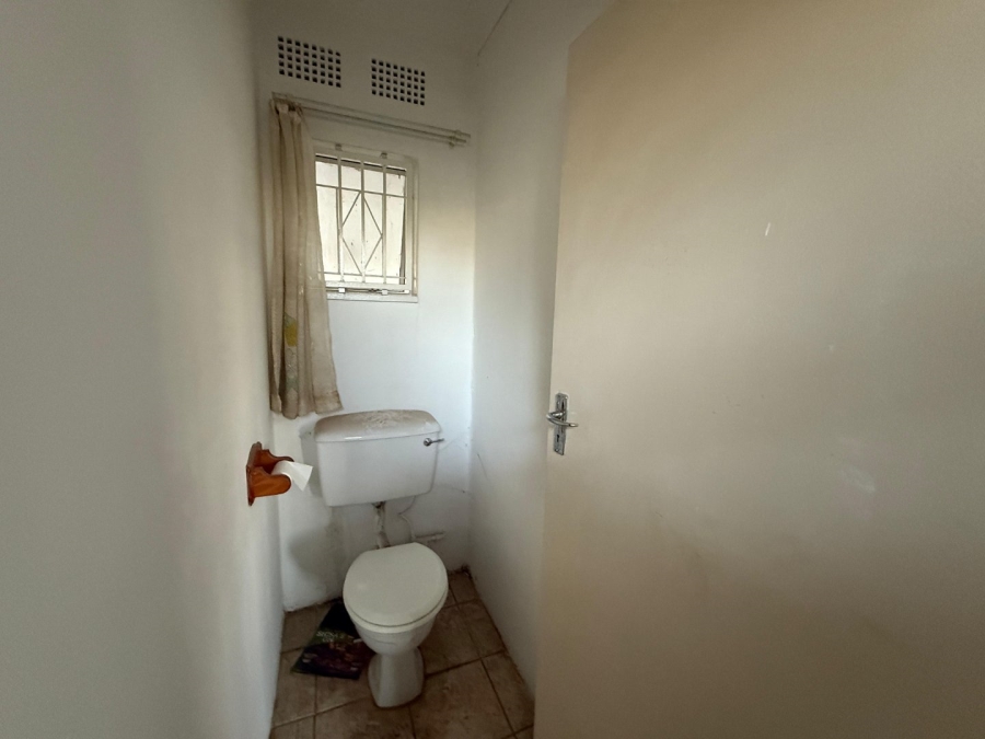 To Let 3 Bedroom Property for Rent in General Albertspark Gauteng