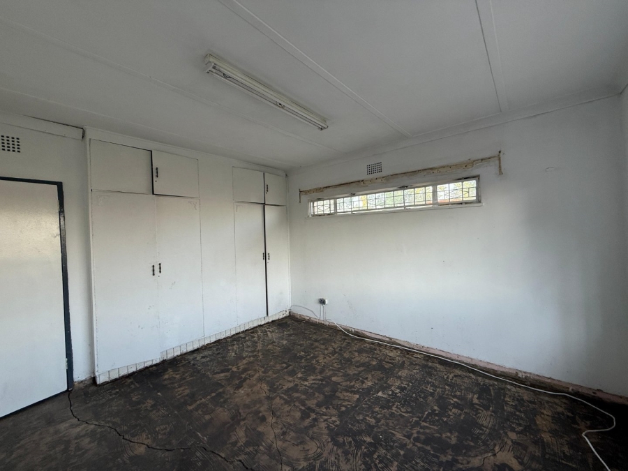 To Let 3 Bedroom Property for Rent in General Albertspark Gauteng