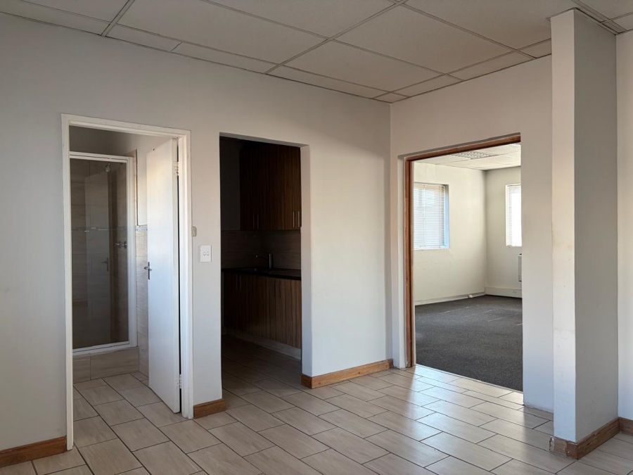 To Let Commercial Property for Rent in Illiondale Gauteng