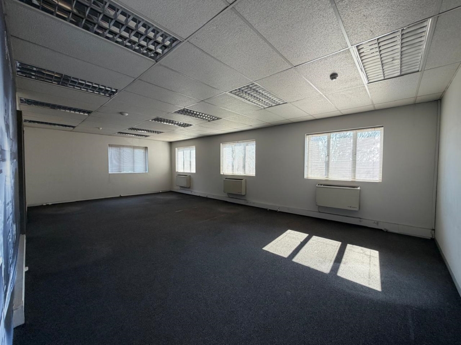 To Let Commercial Property for Rent in Illiondale Gauteng