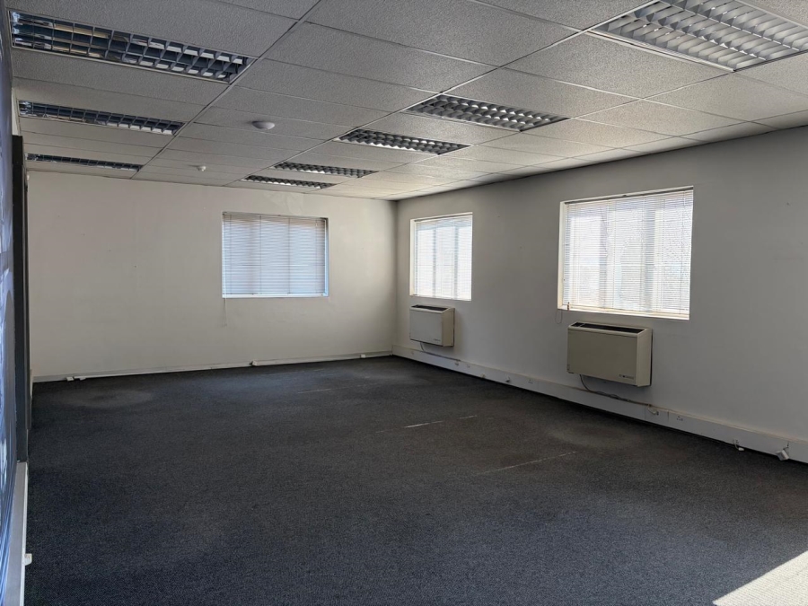 To Let Commercial Property for Rent in Illiondale Gauteng