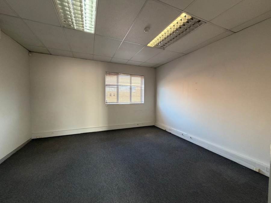 To Let Commercial Property for Rent in Illiondale Gauteng