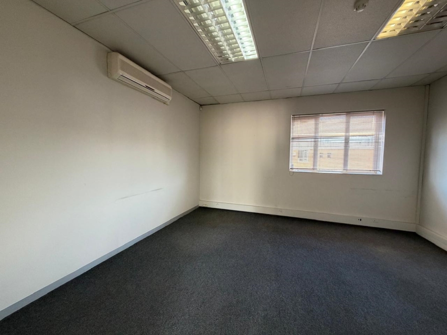 To Let Commercial Property for Rent in Illiondale Gauteng