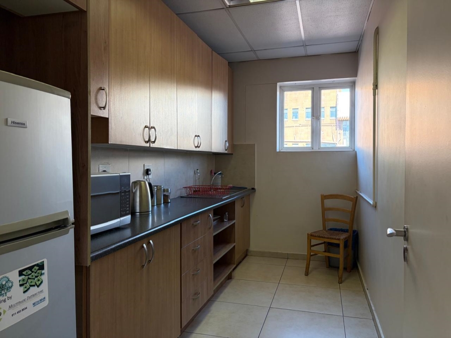 To Let Commercial Property for Rent in Illiondale Gauteng