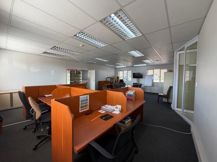 To Let Commercial Property for Rent in Illiondale Gauteng