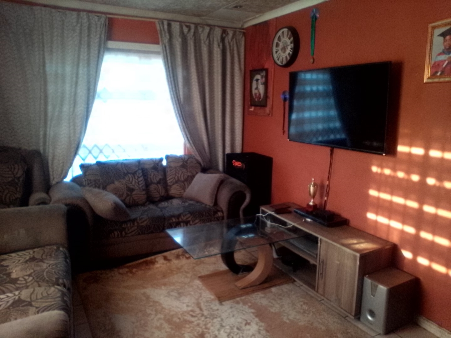 3 Bedroom Property for Sale in Elandspoort Gauteng