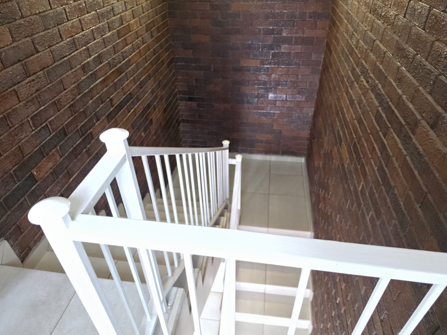 Commercial Property for Sale in Dinokeng Game Reserve Gauteng