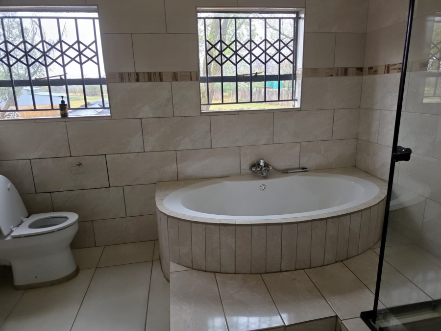 Commercial Property for Sale in Dinokeng Game Reserve Gauteng