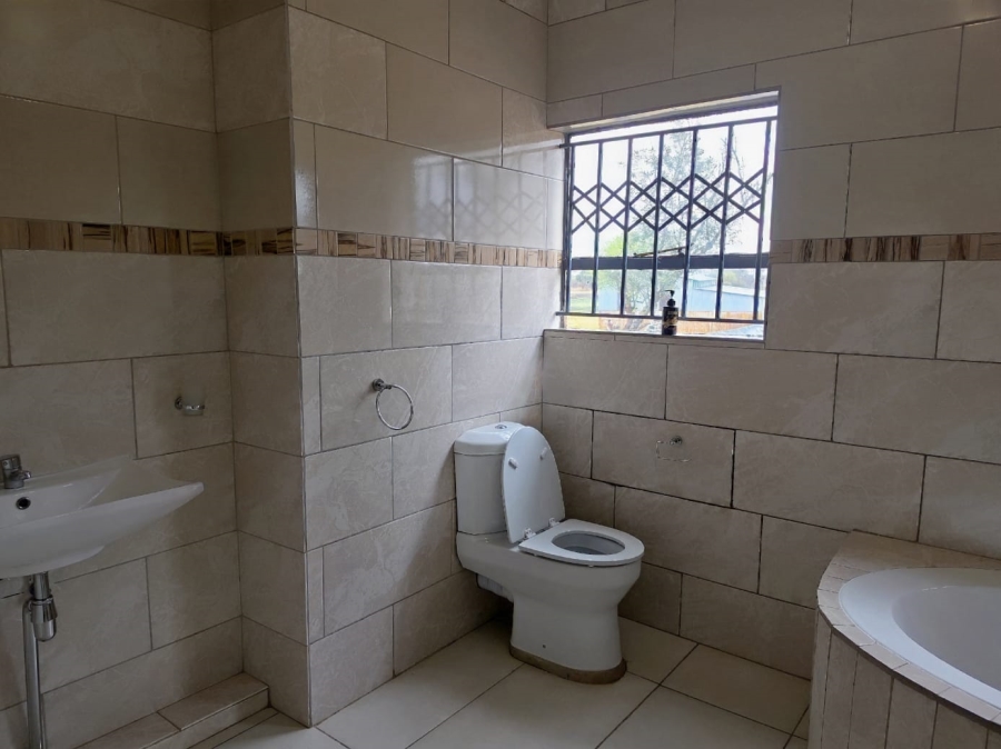 Commercial Property for Sale in Dinokeng Game Reserve Gauteng
