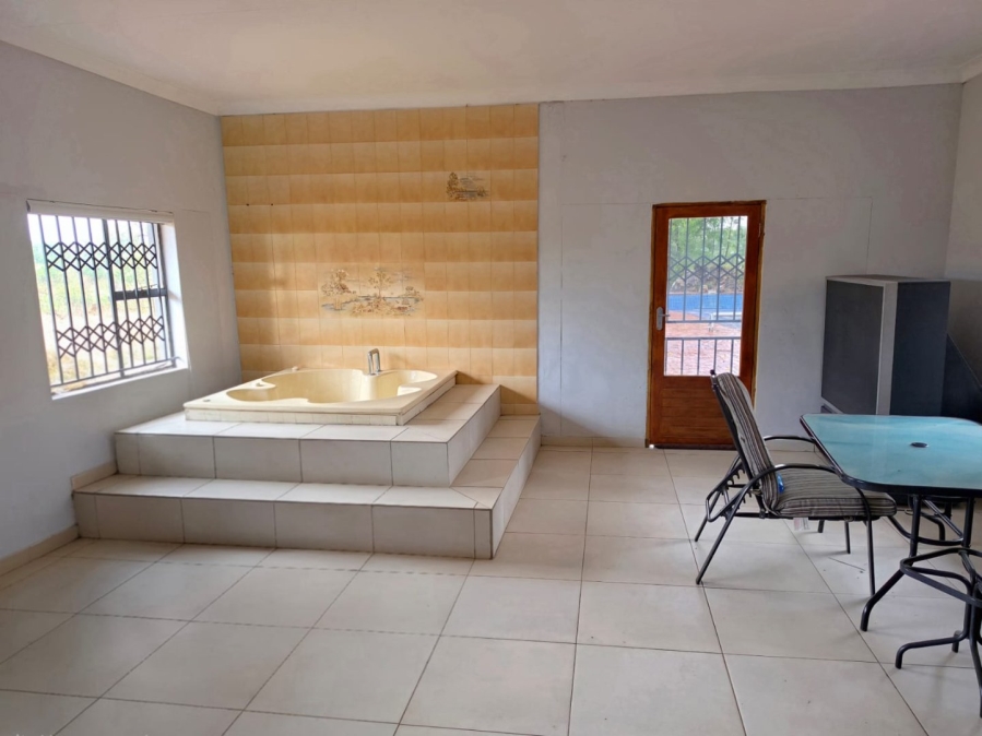 Commercial Property for Sale in Dinokeng Game Reserve Gauteng