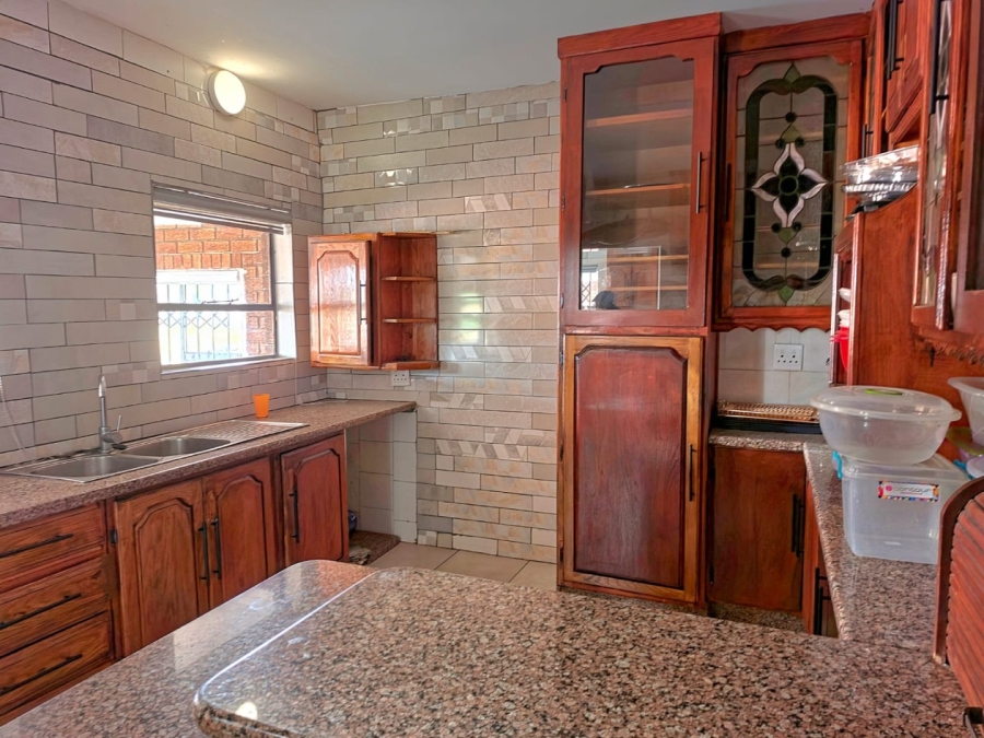 Commercial Property for Sale in Dinokeng Game Reserve Gauteng