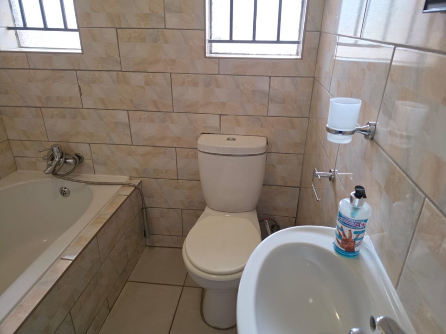 Commercial Property for Sale in Dinokeng Game Reserve Gauteng