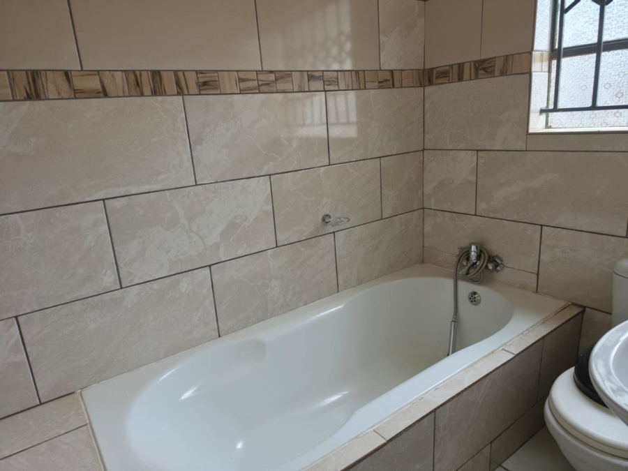 Commercial Property for Sale in Dinokeng Game Reserve Gauteng