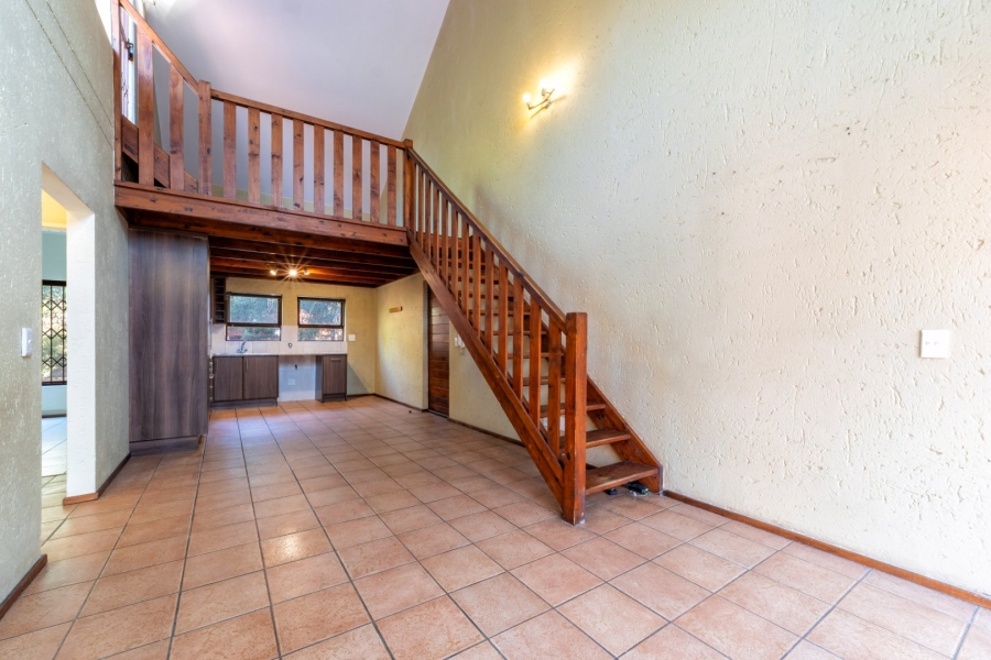 To Let 2 Bedroom Property for Rent in Sunninghill Gauteng