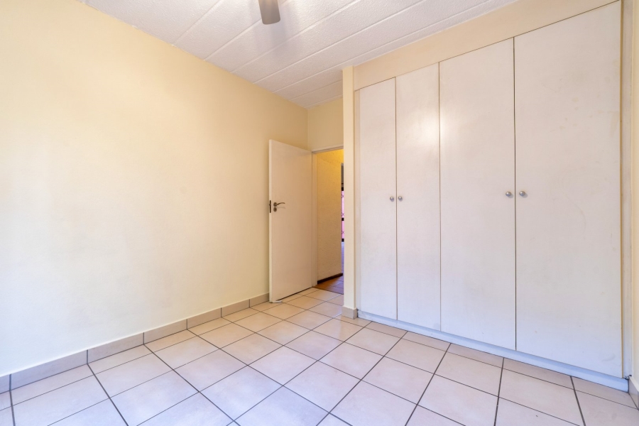 To Let 2 Bedroom Property for Rent in Sunninghill Gauteng