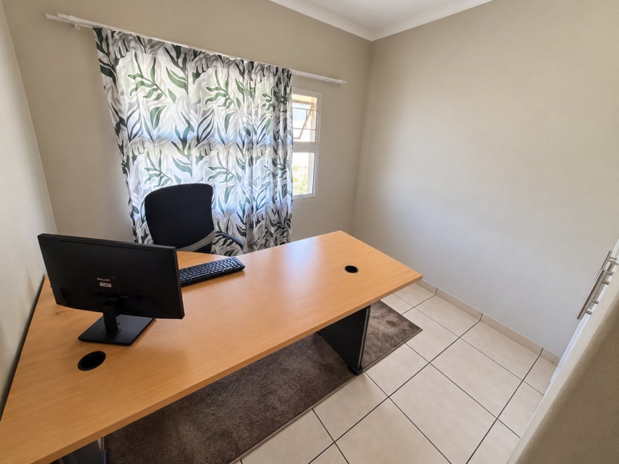 To Let 2 Bedroom Property for Rent in Pretoria North Gauteng