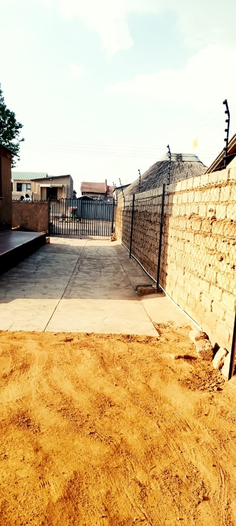  Bedroom Property for Sale in Soshanguve G Gauteng