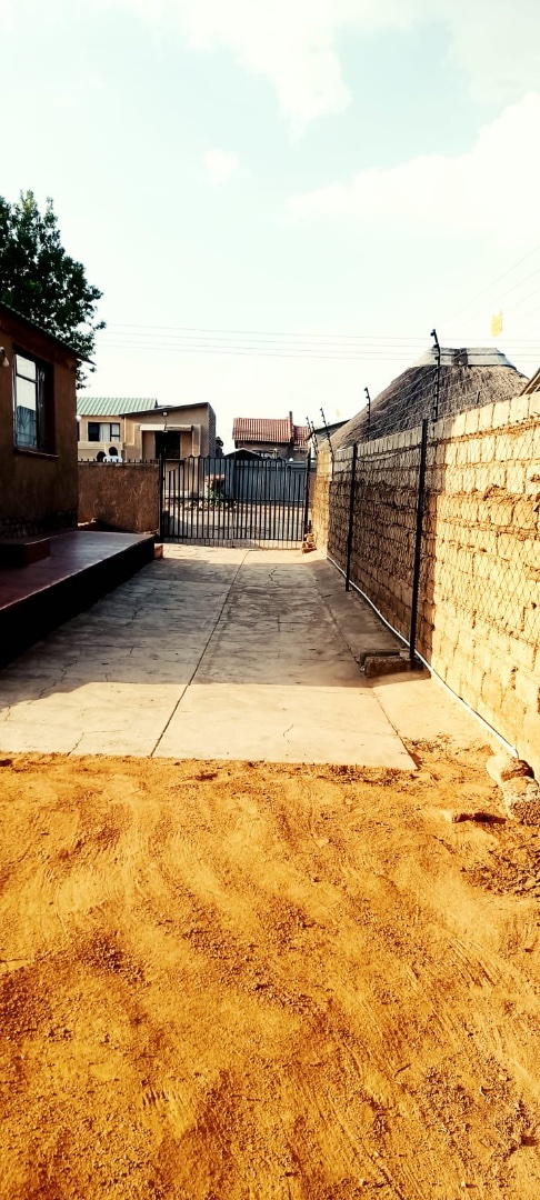  Bedroom Property for Sale in Soshanguve G Gauteng