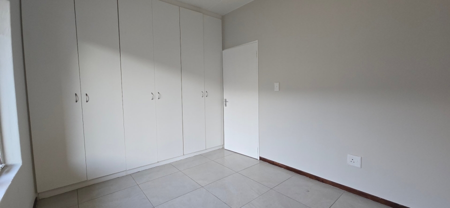 To Let 2 Bedroom Property for Rent in Meredale Gauteng