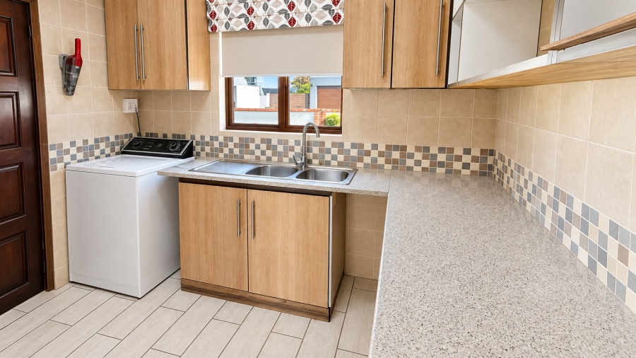 4 Bedroom Property for Sale in Eldo Ridge Estate Gauteng