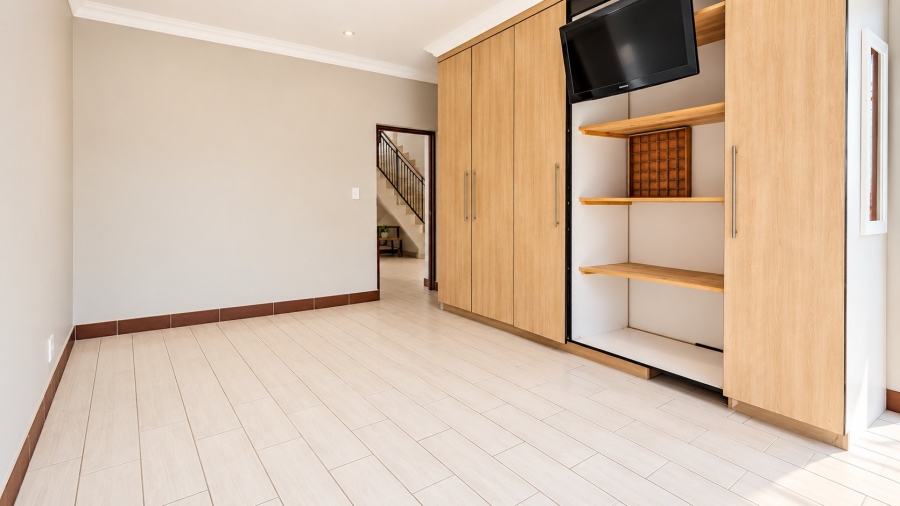 4 Bedroom Property for Sale in Eldo Ridge Estate Gauteng