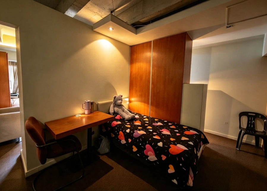 1 Bedroom Property for Sale in Braamfontein Gauteng