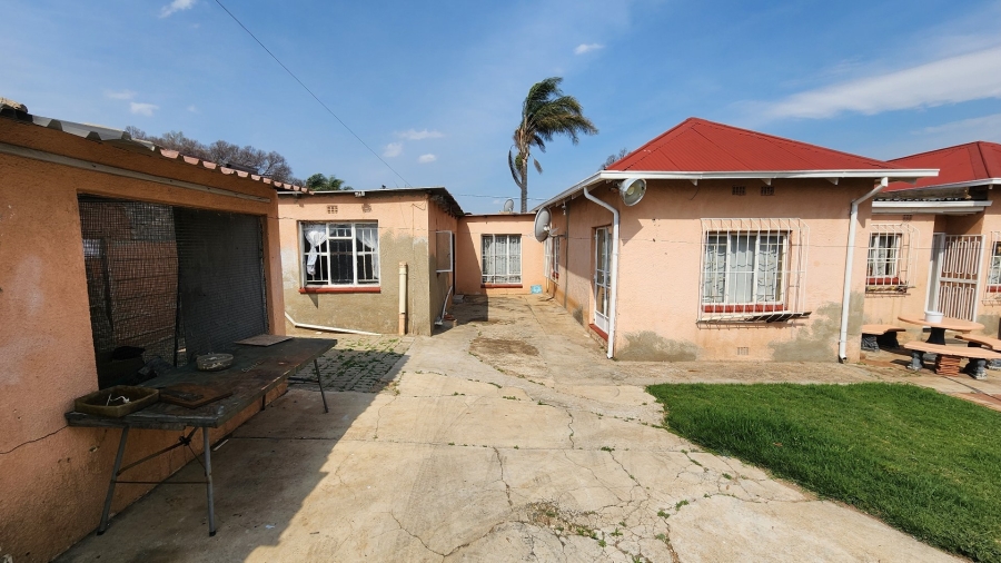 3 Bedroom Property for Sale in Maraisburg Gauteng
